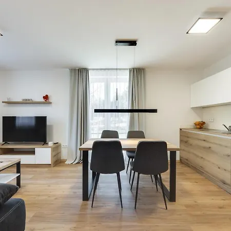 Apartment Chic With Balcony And In *